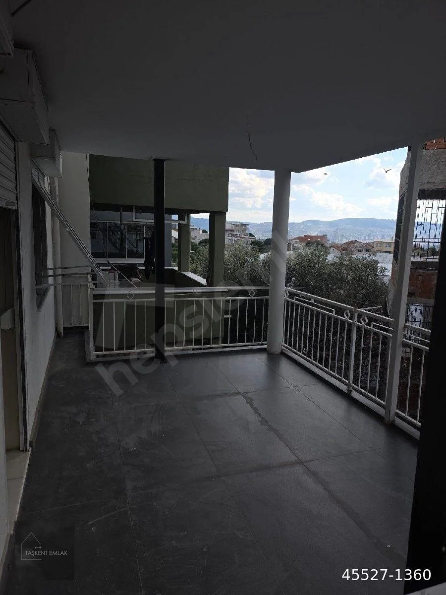 ATATÜRK MAHALLESİ HÜRRİYET CADDESİ ALT SOKAĞINDA 2.KAT DOĞALGAZLI 3+1 KİRALIK DAİRE küçük görsel 2