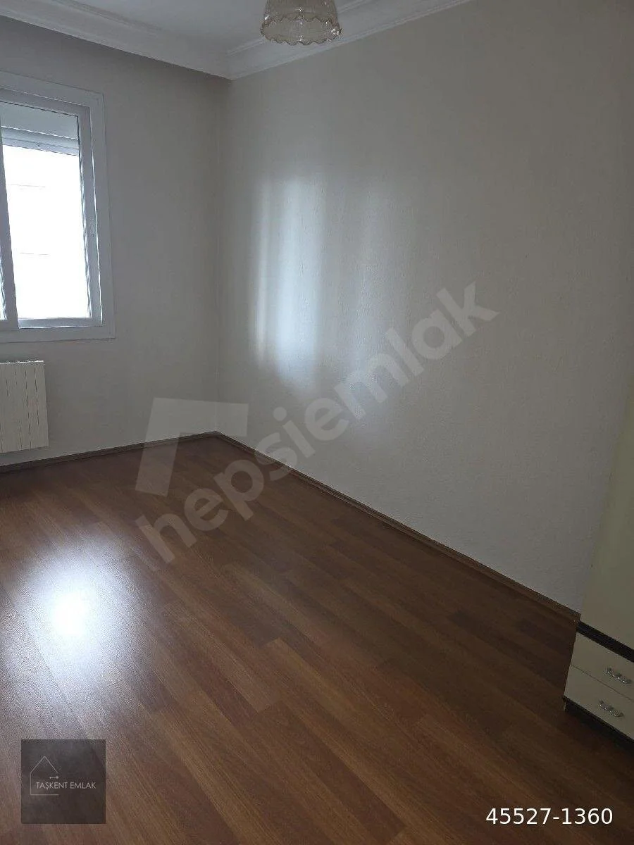 ATATÜRK MAHALLESİ HÜRRİYET CADDESİ ALT SOKAĞINDA 2.KAT DOĞALGAZLI 3+1 KİRALIK DAİRE küçük görsel 5