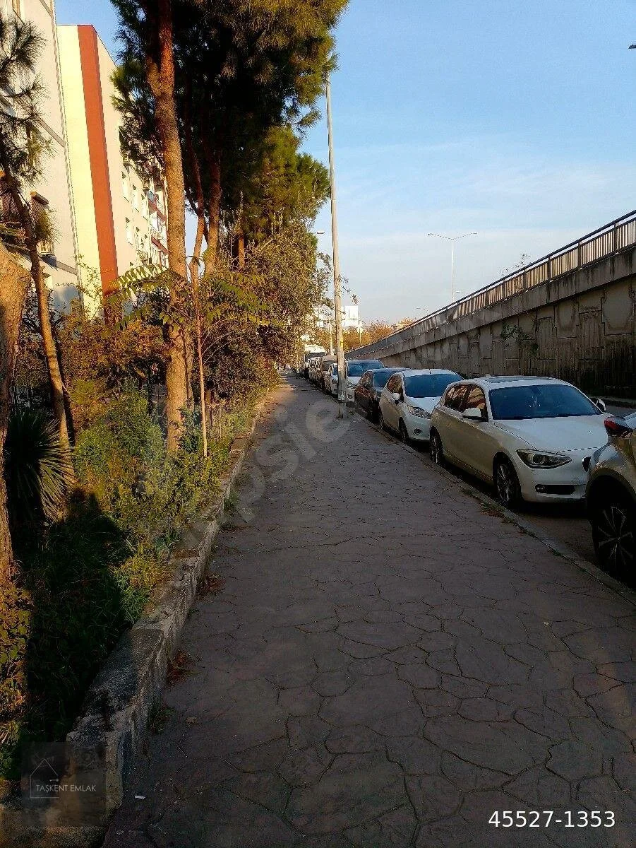 CENTRAL HOSPİTAL HASTANE YANI 20 m2 LAVABO WC VAR DEMİR KORUNAKLI KİRALIK İŞYERİ küçük görsel 9