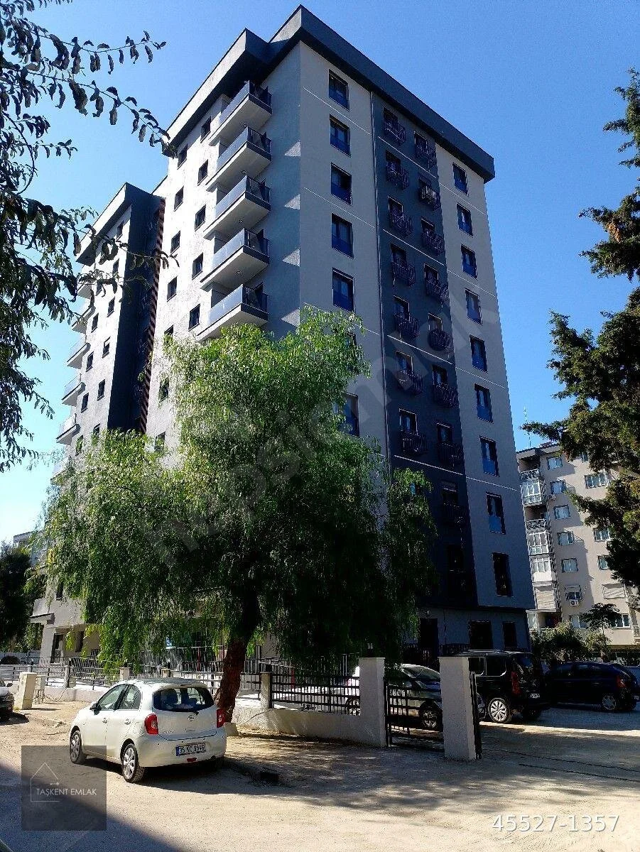 SIFIR KİRALIK DAİRE 3+1 OTOPARKLI BİNADA 3.KAT EBEVEYN BANYOLU MANAVKUYU TAŞKENT'TE