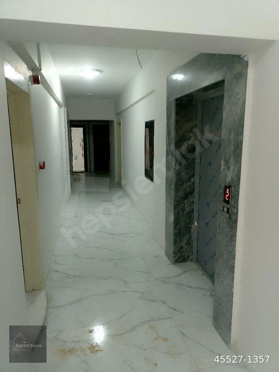 SIFIR KİRALIK DAİRE 3+1 OTOPARKLI BİNADA 3.KAT EBEVEYN BANYOLU MANAVKUYU TAŞKENT'TE küçük görsel 11