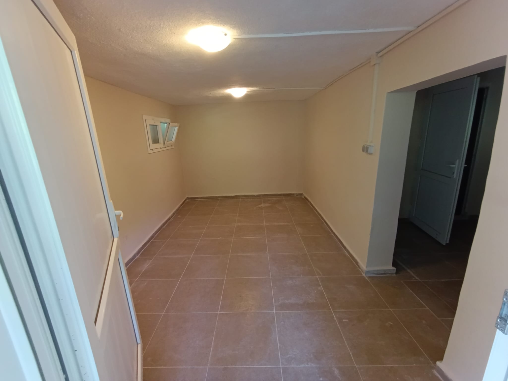 AHMETBEYLİ'DE 5+1 TRİPLEX YAZLIK 317 M2 PARSELDE 270 M2 BAHÇELİDİR GÖZLEM SİTESİNDEDİR küçük görsel 3
