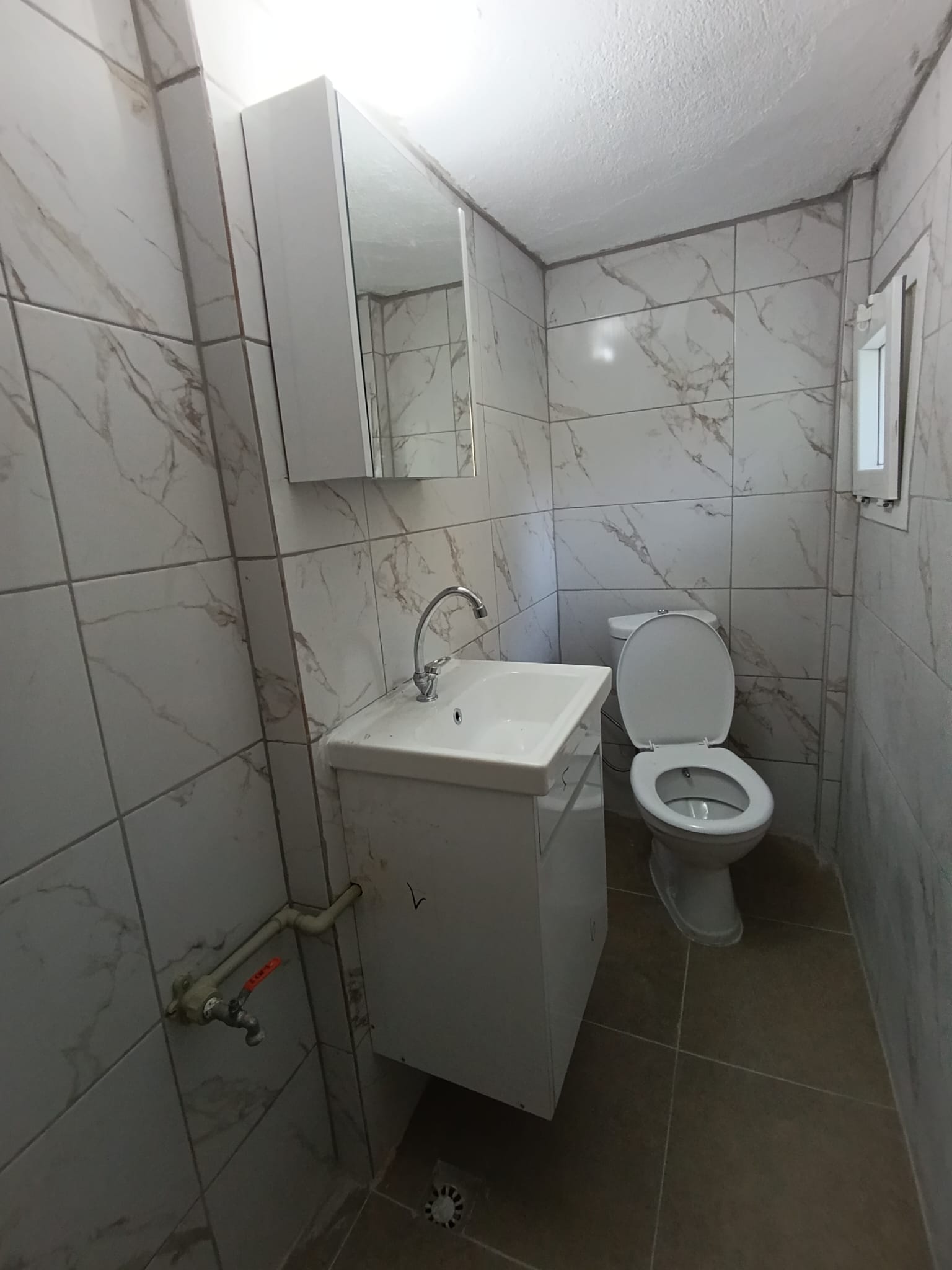 AHMETBEYLİ'DE 5+1 TRİPLEX YAZLIK 317 M2 PARSELDE 270 M2 BAHÇELİDİR GÖZLEM SİTESİNDEDİR küçük görsel 10