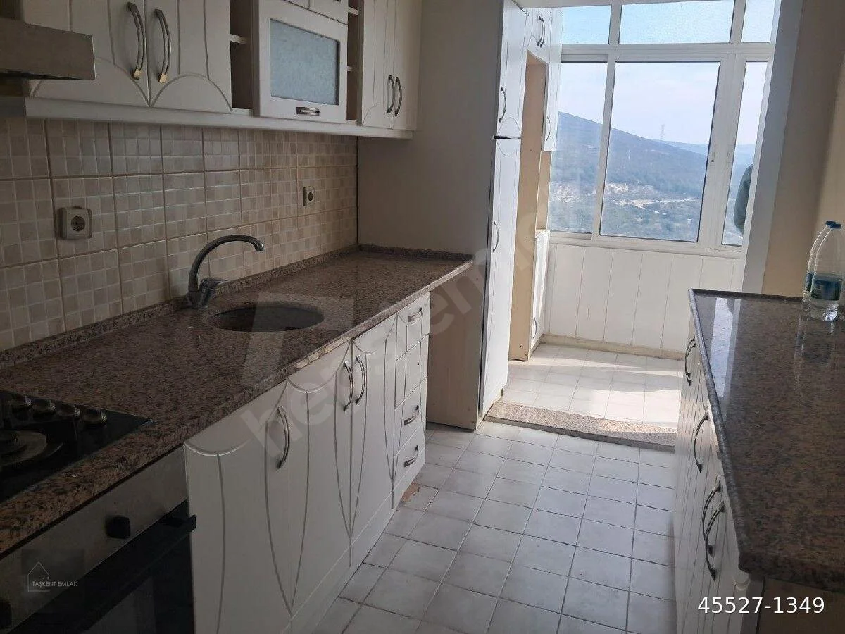 BORNOVA EVKA 4 MAH.MANZARALI KAPALI MUTFAK 2+1 SATILIK DAİRE küçük görsel 2